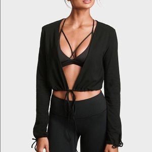 NWOT Victoria’s Secret Black Plunge Crop Top